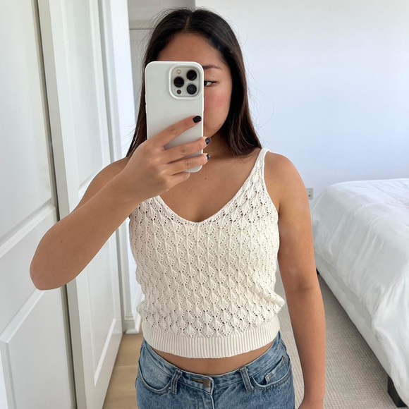 Brandy Melville Tank - Picture 2 of 3